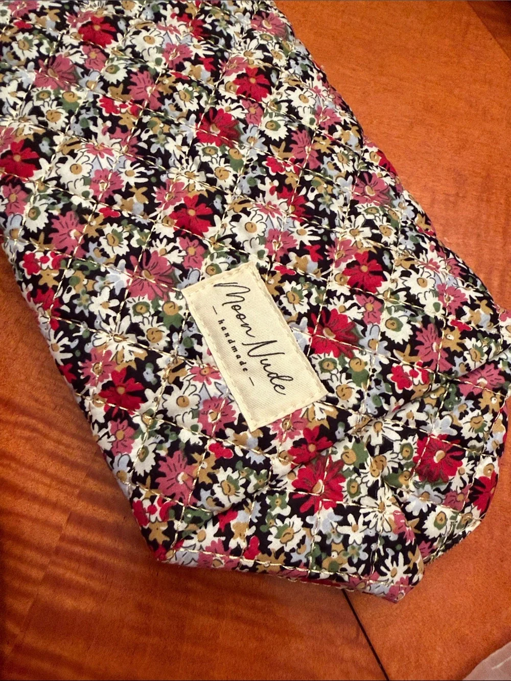 New moon nude Floral Cosmetic Bag in Pink & Red Daisy Print
